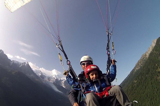 paragliding discovery flight - Taking off above Chamonix