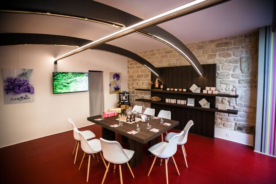 Paris: 2-Hour Perfume Creation Workshop - What makes this Paris activity worth two hours