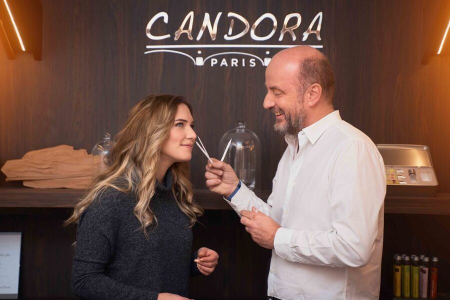 Paris: 2-Hour Perfume Creation Workshop - Finding Candora near Île Saint-Louis