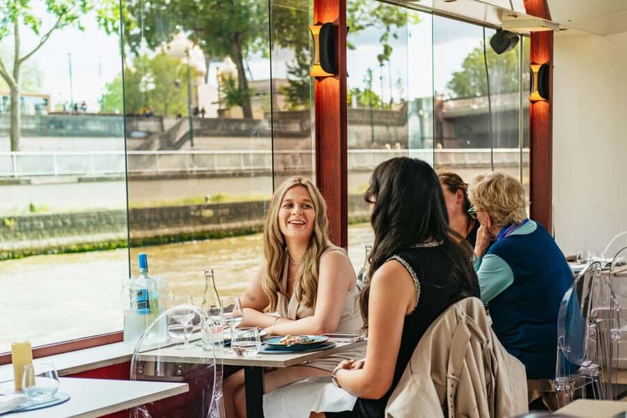 Paris: 3-Course Italian Meal Seine Cruise - Finding the Théo boat at 2 Rue du Ranelagh