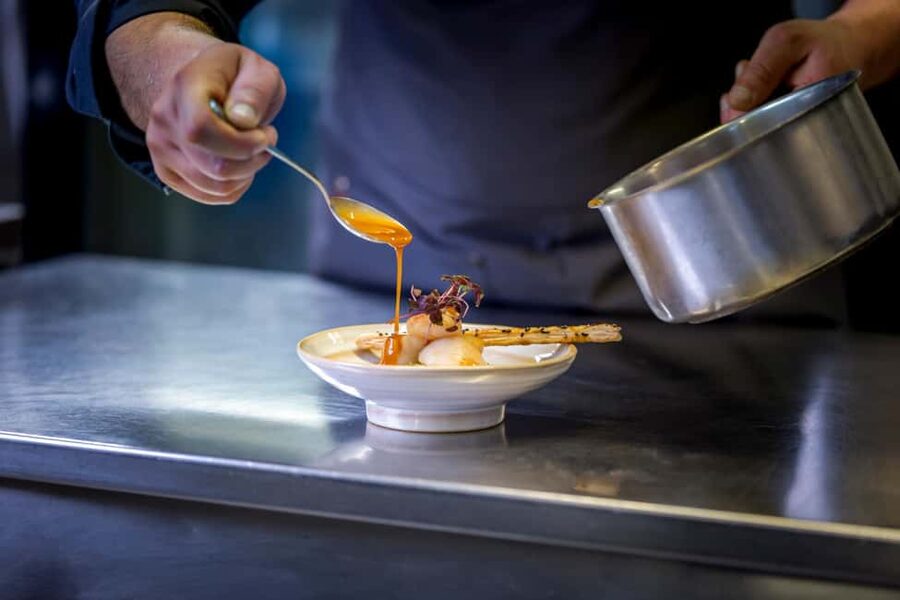 Paris: 3-Course Lunch Cruise on the River Seine - How the lunch menu works
