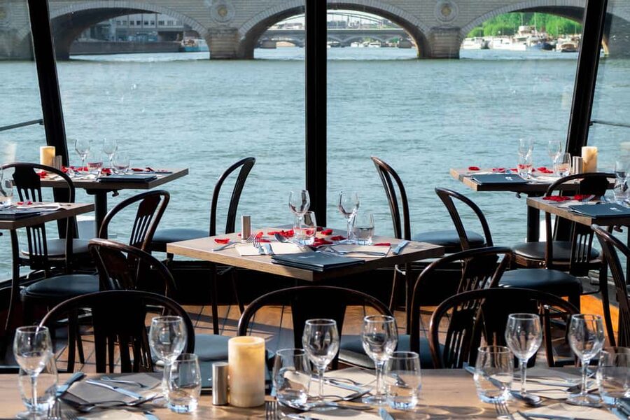 Paris: 3-Course Lunch Cruise on the River Seine - Is $80 a fair price?