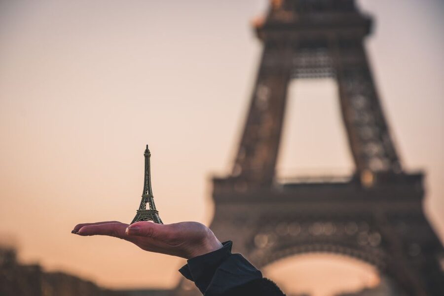 Paris: Access Eiffel Tower Summit or Second Level - Key points at a glance