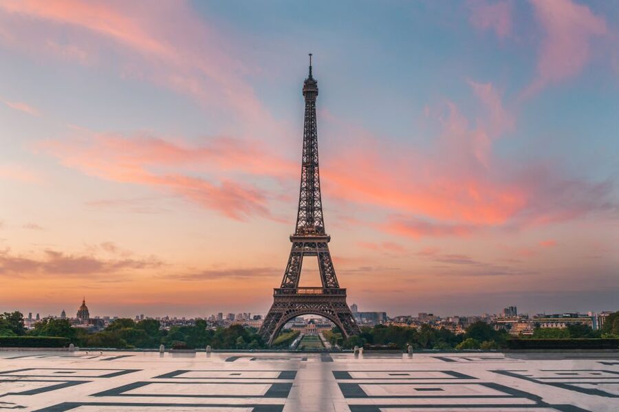 Paris: Access Eiffel Tower Summit or Second Level - The walk to the Eiffel Tower
