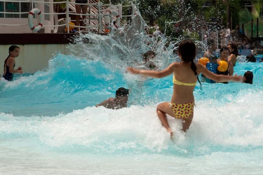 Paris: Aquaboulevard Water Park Entrance Ticket - Who should book Aquaboulevard?