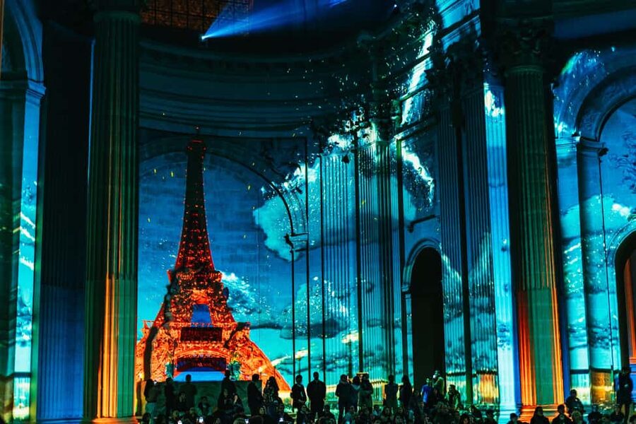 Paris: Aura Invalides Immersive Experience Entry Ticket - What happens during the three-part performance