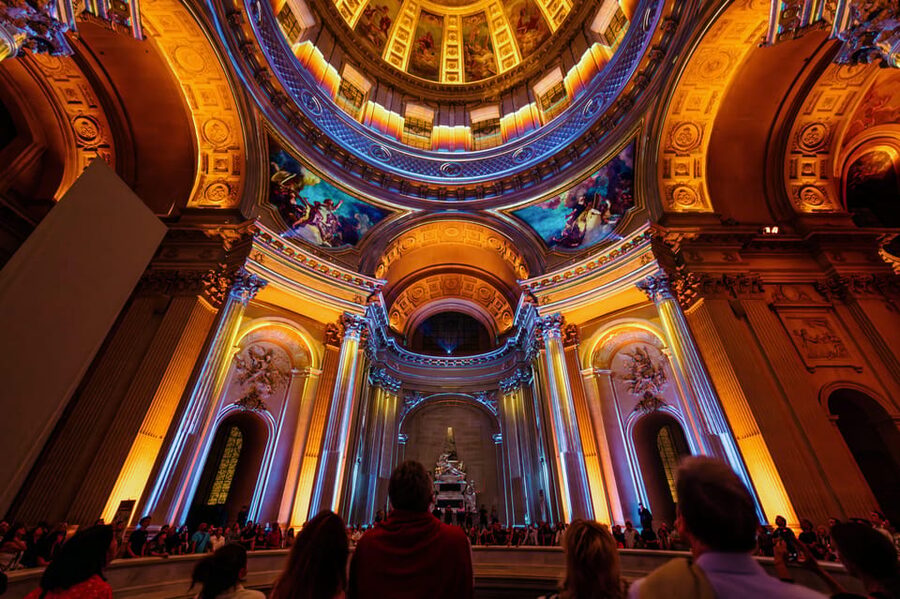 Paris: Aura Invalides Immersive Experience Entry Ticket - Sound, light, and comfort concerns