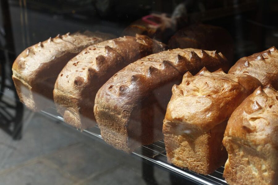 Paris: Behind the Scenes Bakery Tour with Breakfast - Starting with breakfast near Saint Paul
