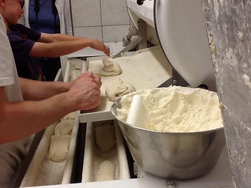 Paris: Behind the Scenes Bakery Tour with Breakfast - How much food do you actually take home?