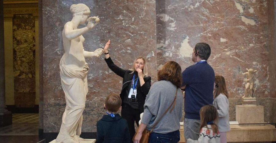 Paris: Best of the Louvre Guided Tour with Pre-booked Ticket - French painting, Géricault, and Caravaggio