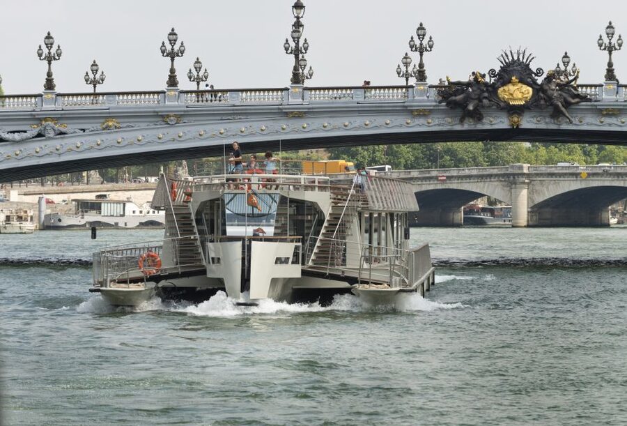 Paris: Big Bus Hop-on Hop-off Tour and Seine River Cruise - Why this is a smart first look at Paris