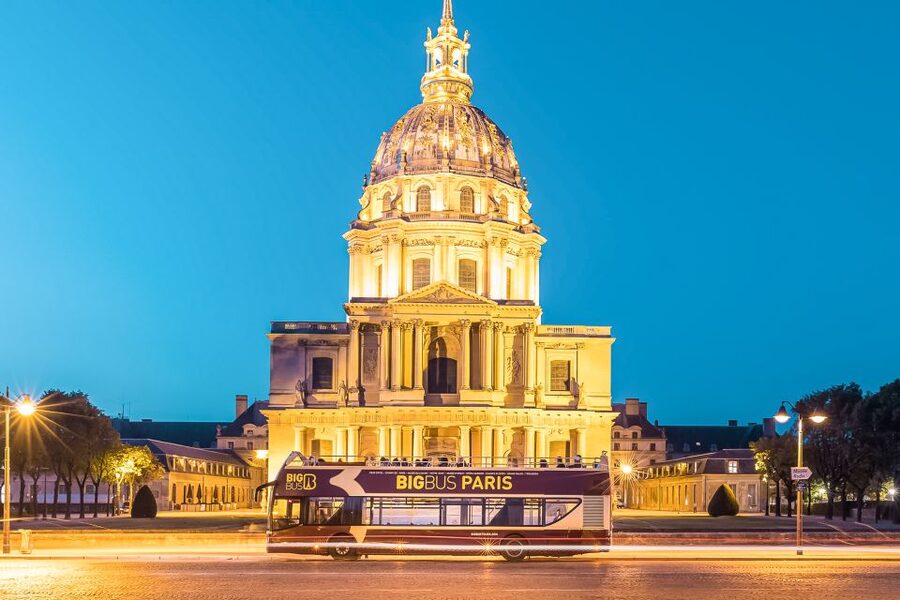 Paris: Big Bus Panoramic Night Tour by Open-Top Bus - Commentary, headphones, and comfort