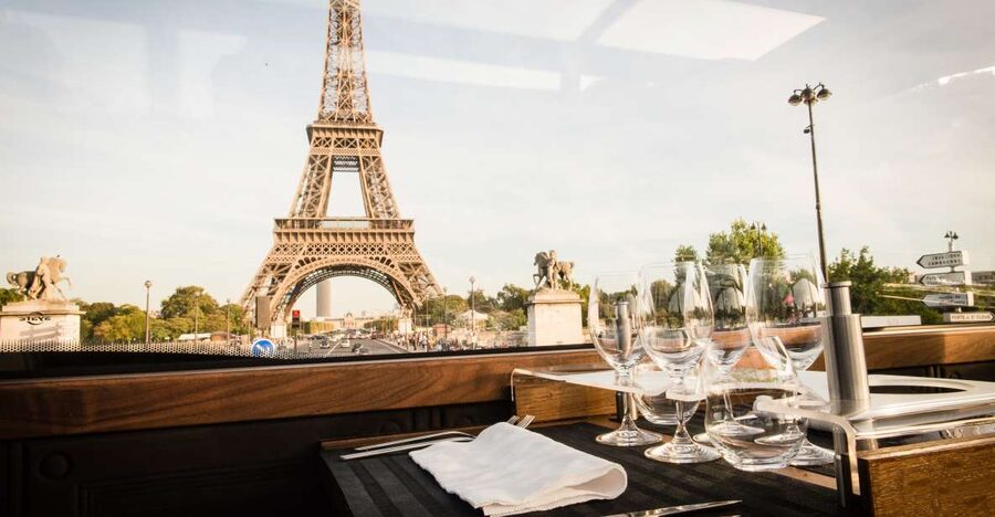 Paris: Bustronome Gourmet Dinner Tour - Bustronome at a glance