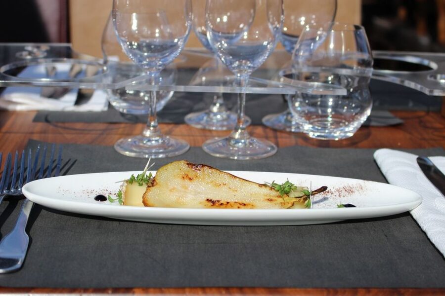 Paris: Bustronome Gourmet Dinner Tour - The audio guide is useful, but this is not a guided history tour