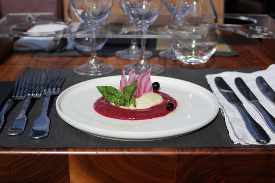 Paris: Bustronome Gourmet Lunch Tour on a Glass-Roof Bus - Who will enjoy this tour most?