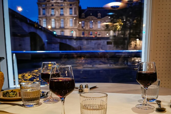 Paris Capitaine Fracasse 3 Course Seine River Dinner Cruise - Should you book this Paris dinner cruise?