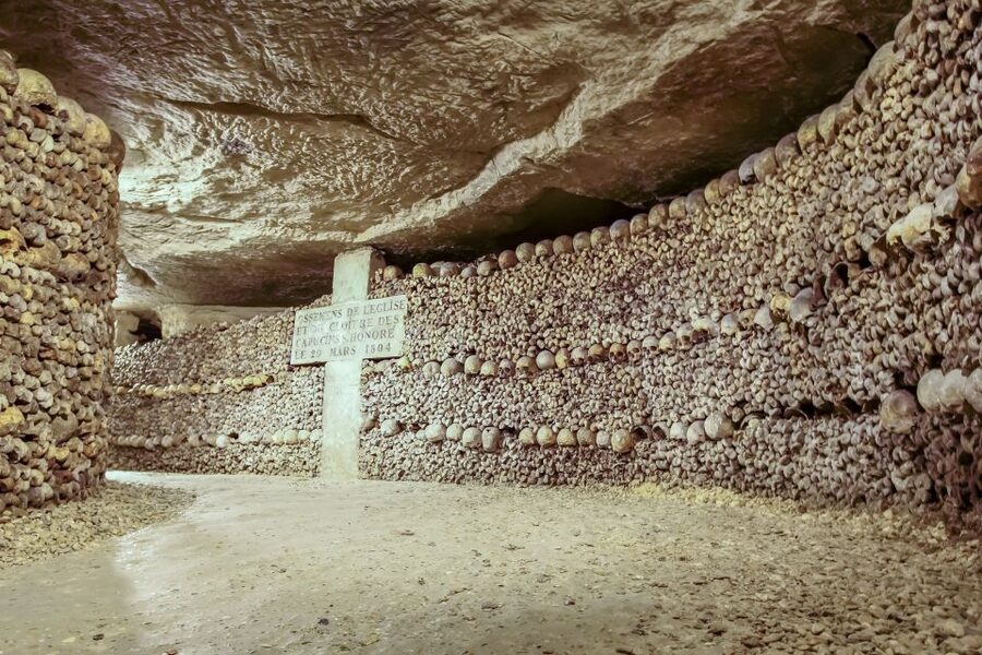 Paris: Catacombs Restricted Access Tour - Why the guide can make or break the visit