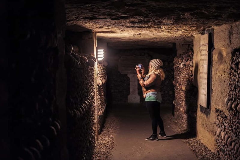 Paris: Catacombs Special Access Tour - Why a six-person group can be worth the higher price