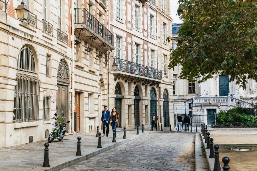 Paris: Charming Nooks and Crannies Bike Tour - Is $53 a fair price?