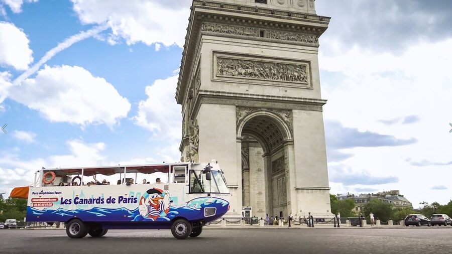 Paris: City and River Seine Tour on an Amphibious Bus - Comfort, weather, and what to bring