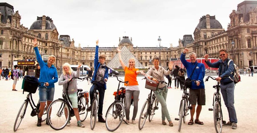 Paris: City Highlights Bike Tour - Standard bike or electric bike?