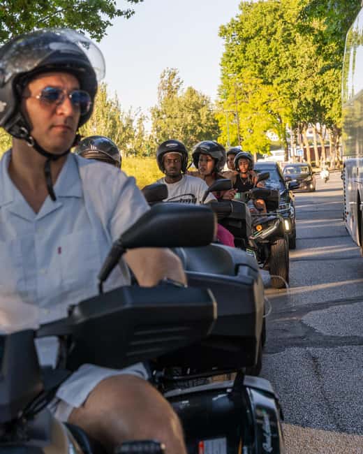 Paris: City Highlights Guided Quad Tour - Choosing the right time and preparing for the weather
