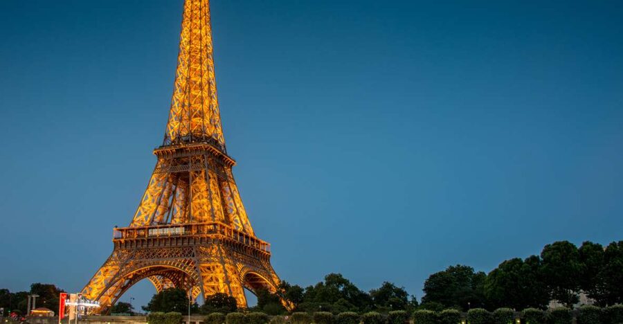 Paris: City Tour by Bus with Eiffel Tower & Optional Summit - Key points to know before booking