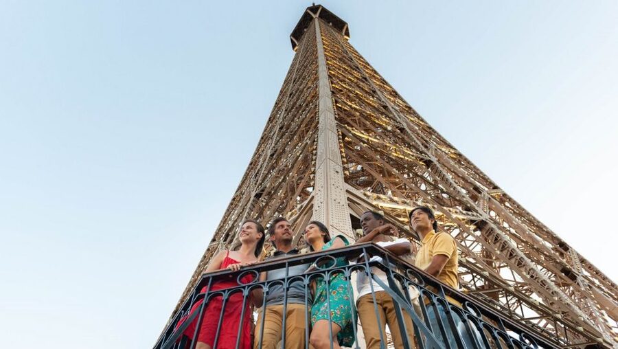 Paris: City Tour by Bus with Eiffel Tower & Optional Summit - Is the summit upgrade worth it?
