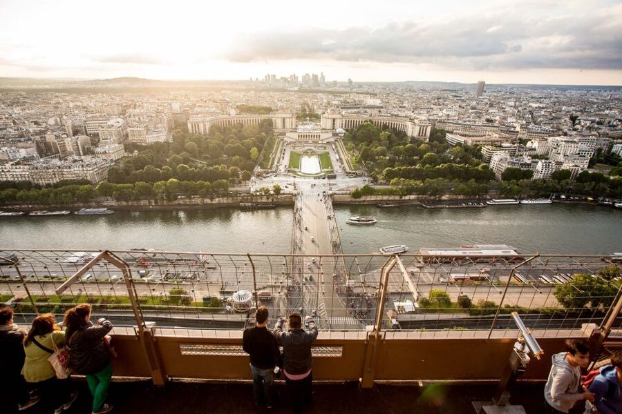 Paris: City Tour by Bus with Eiffel Tower & Optional Summit - What the price means at $113