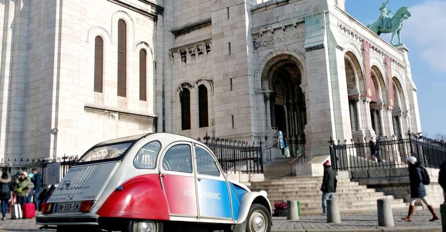 Paris: Classic Sites Tour by Vintage Citroen 2CV - Les Invalides and the Pont Alexandre III