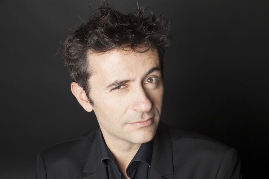 Paris: Comedy Show in English - How to Become a Parisian - Planning your evening