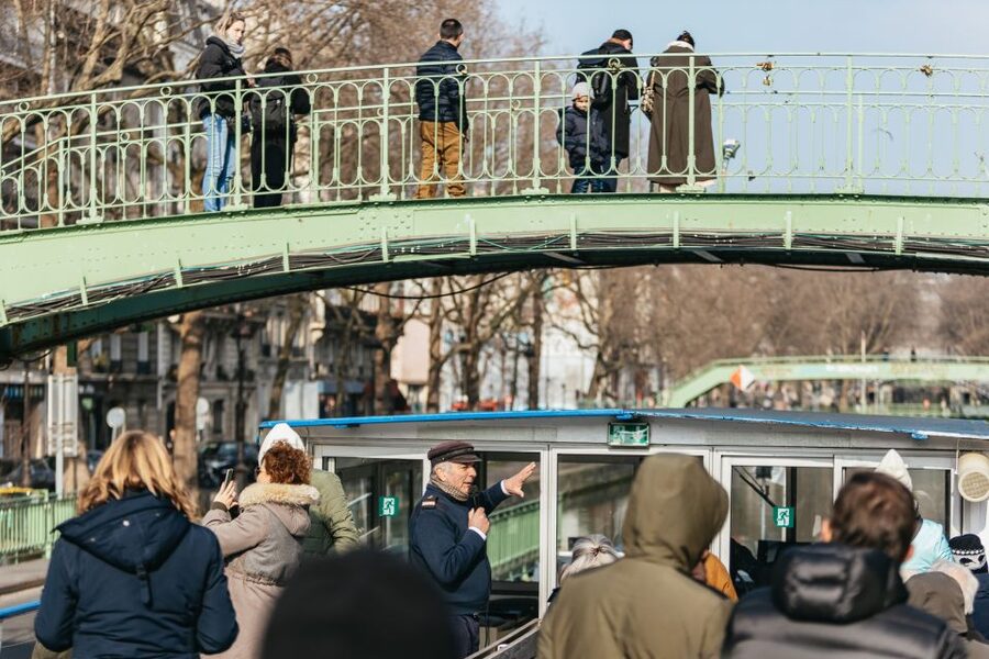 Paris: Cruise on the Saint-Martin Canal and the Seine River - Commentary, comfort, and what to bring