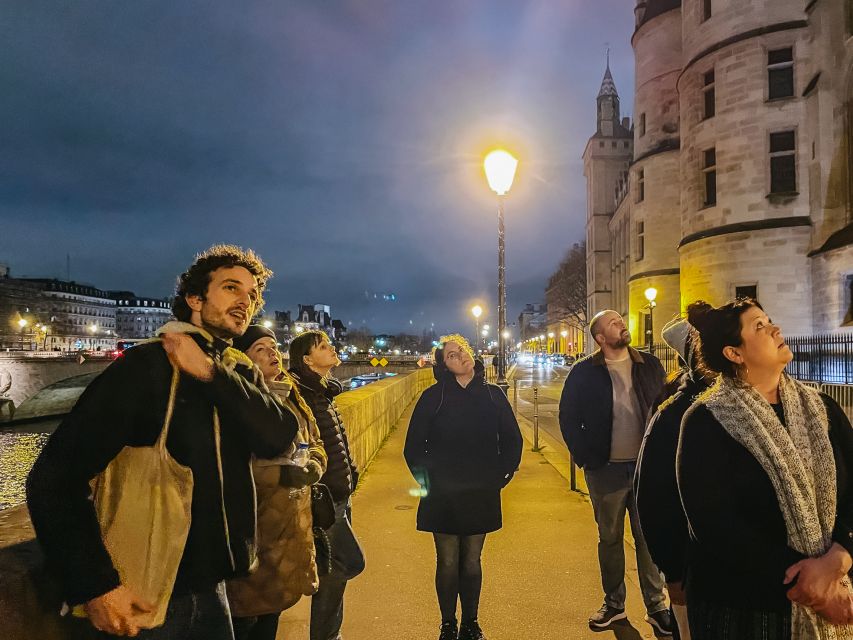 Paris: Dark History and Ghostly Guided Walking Tour - The Templars and Parisian secrets