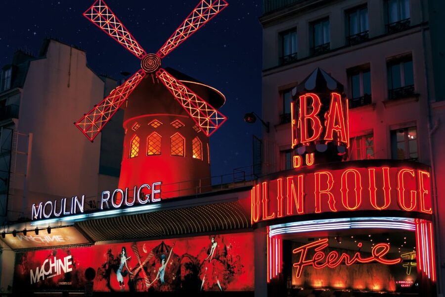 Paris: Dinner Show at the Moulin Rouge - Seating, sightlines, and comfort