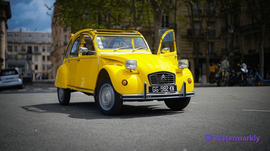 Paris: Discover Paris 2CV - Why a Paris 2CV ride works so well