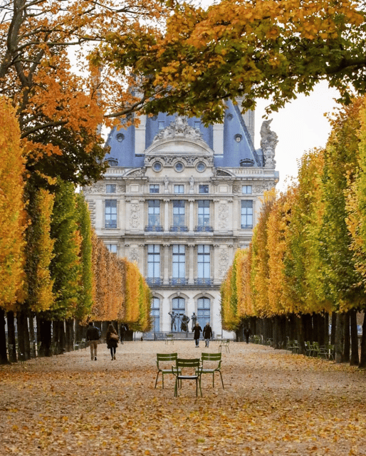 Paris: Discover Paris 2CV - Comfort, access, and family use