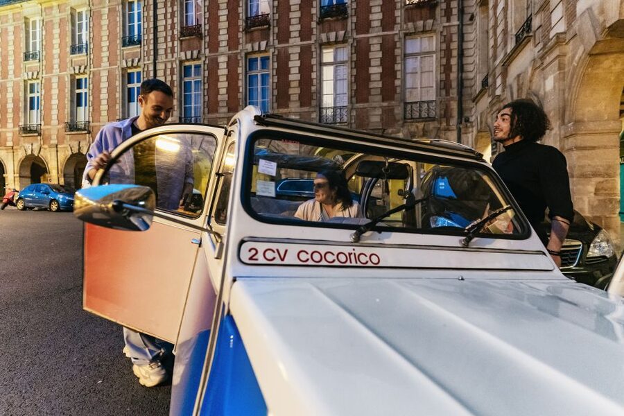 Paris: Discover Paris by Night in a Vintage Car with a Local - Montmartre and Sacre-Coeur may add a local touch