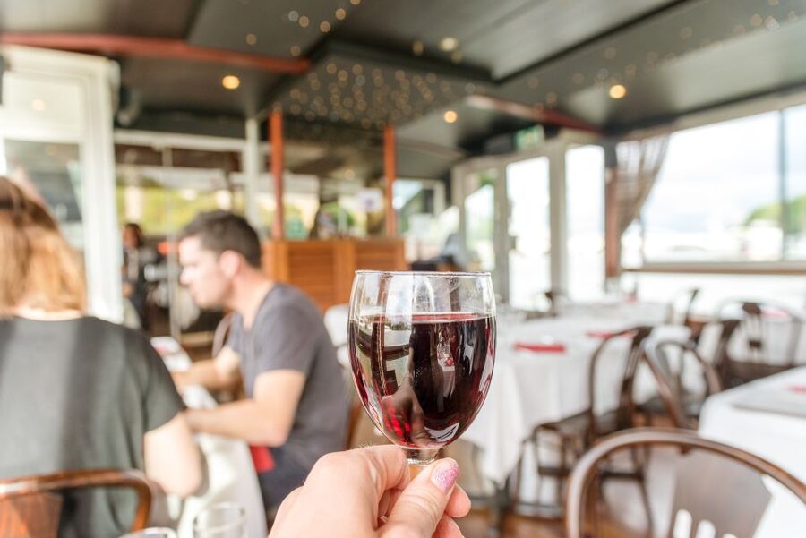 Paris: Early Evening Dinner Cruise on the River Seine - My advice for making the most of it