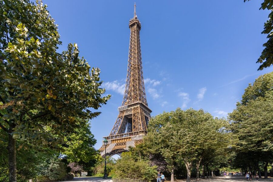 Paris: Eiffel Tower 2nd Floor or Summit Access - Is $69 a fair price?