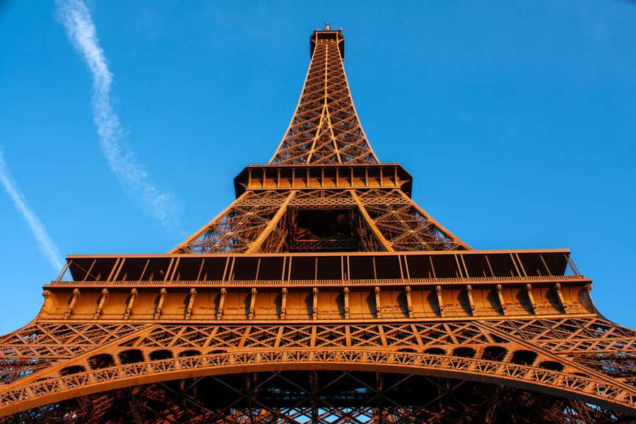 Paris: Eiffel Tower Fully Guided Tour with Summit Option - Key points to know before you book
