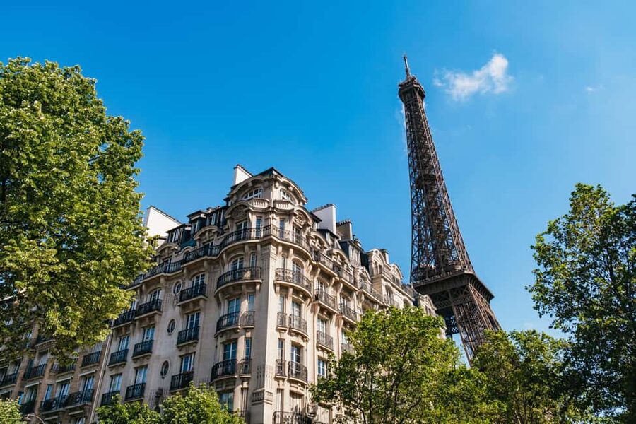 Paris: Eiffel Tower Fully Guided Tour with Summit Option - Six practical ways to improve the visit