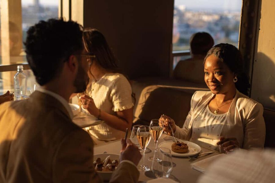 Paris: Elegant Dinner with Drinks in the Eiffel Tower - Champagne, wine, and the included drinks
