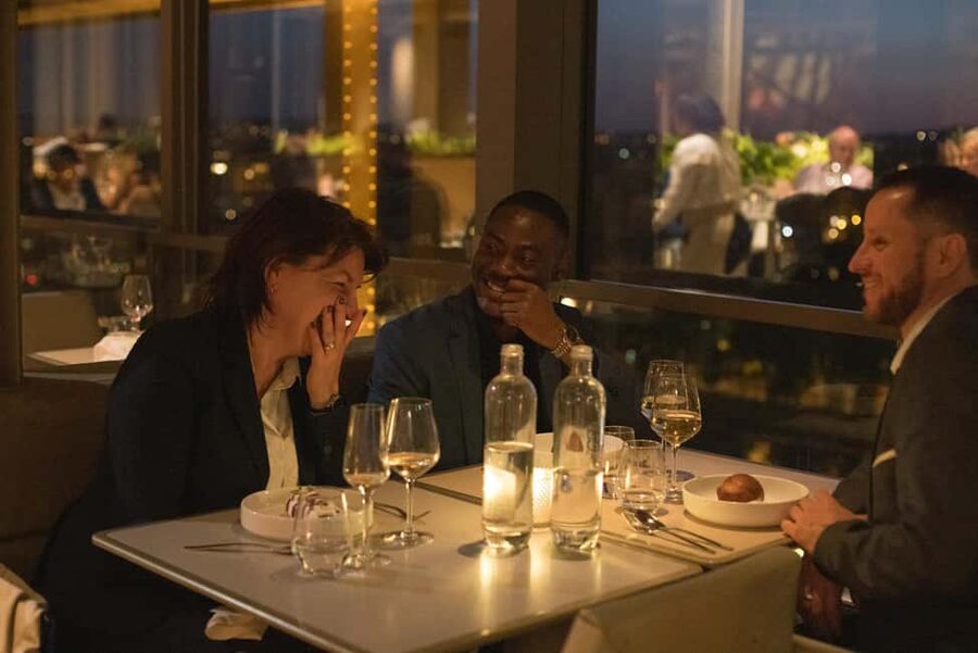 Paris: Elegant Dinner with Drinks in the Eiffel Tower - Who should book Madame Brasserie?