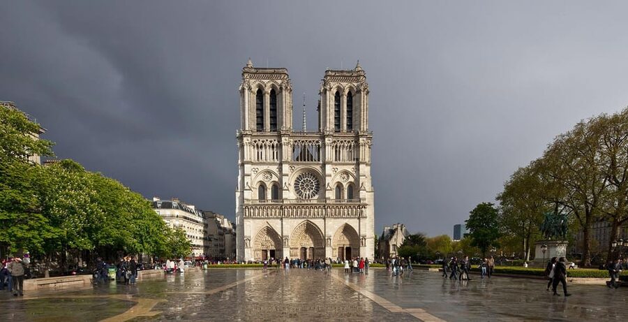 Paris: Eternal Notre-Dame VR Experience Ticket - What Eternal Notre-Dame actually does