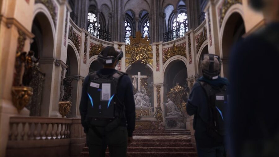 Paris: Eternal Notre-Dame VR Experience Ticket - Getting to La Défense for a cathedral experience