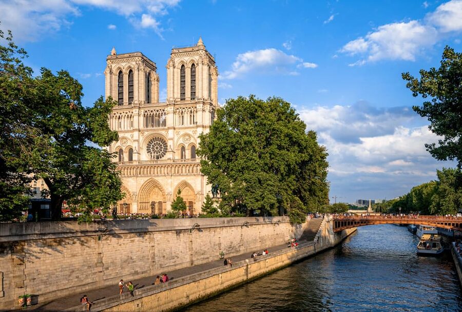 Paris: Eternal Notre-Dame VR Experience Ticket - Is $36 a fair price?
