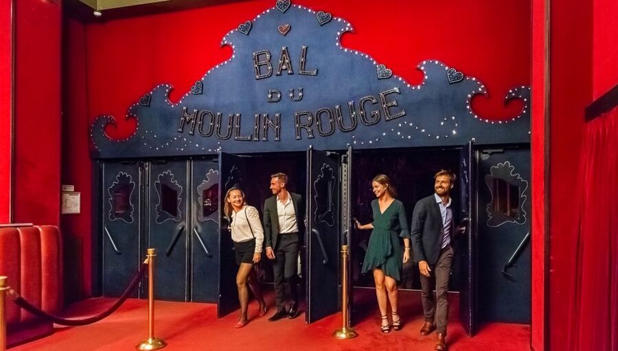 Paris: Evening Sightseeing Tour and Moulin Rouge Show - The Moulin Rouge sets the evening’s real pace