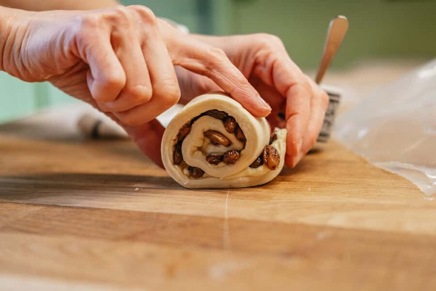 Paris: French Croissant Baking Class with a Chef - Who should book this experience?