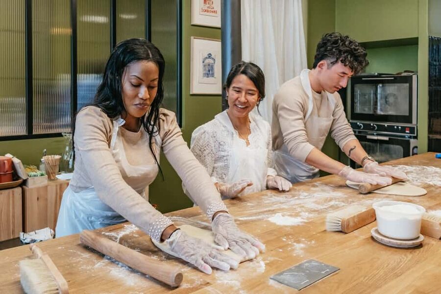 Paris: French Croissant Baking Class with a Chef - Arriving at Maison Fleuret on the Left Bank