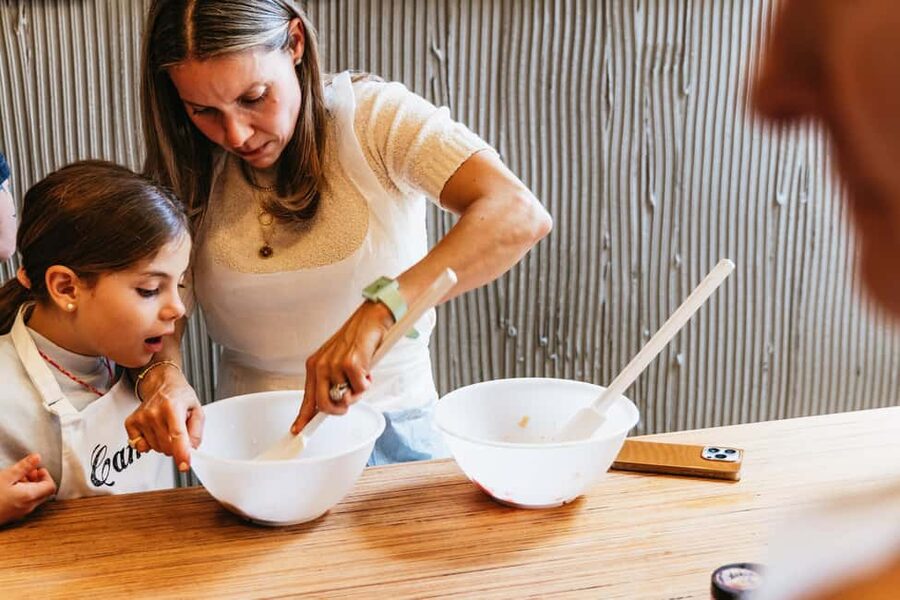 Paris: French Macaron Culinary Class with a Chef - Taking Home Your Own Macarons